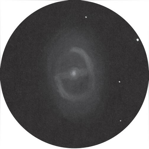 M95 widoczna w teleskopie 400mm na ciemnym niebie wiejskim. Uwe Glahn
