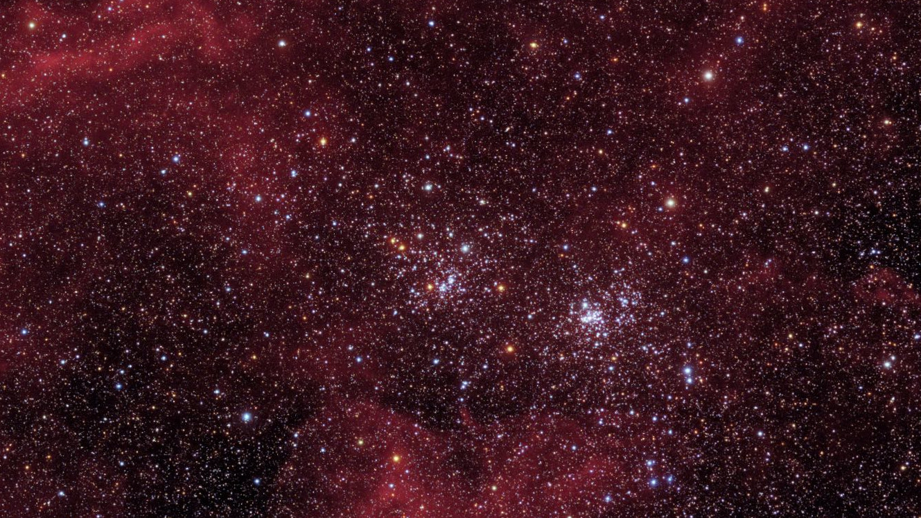 Zdjęcie Gromady Podwójnej, h i χ Persei, wykonane za pomocą 4-calowego refraktora o ogniskowej 545mm. Fabian Neyer / CCD-Guide