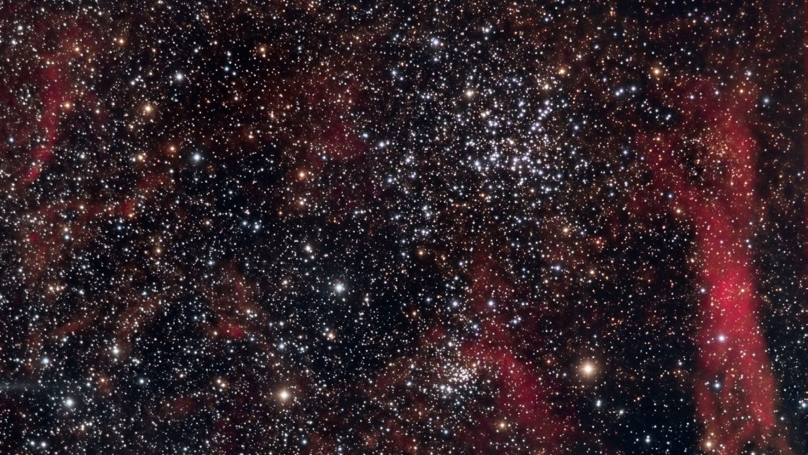 M38 z sąsiednią NGC 1907. Bernd Weinzierl