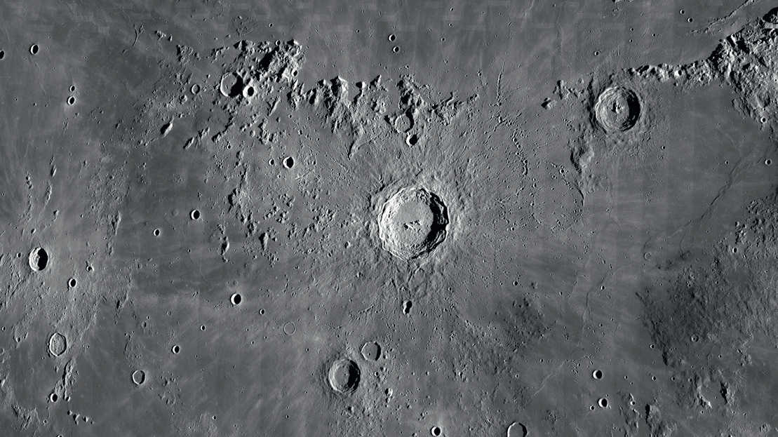 Król księżycowych kraterów