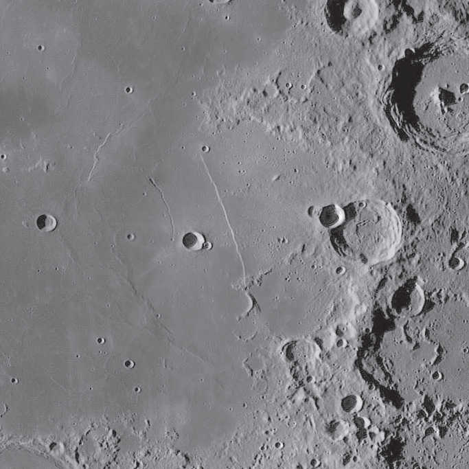 Przy malejącym Księżycu formacja ta nazywana jest również Mieczem Huygensa. NASA/GSFC/Arizona State University