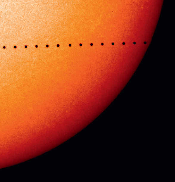 W dniu 9 maja Merkury widoczny podczas tranzytu na tle Słońca jako mała czarna kropka. ESA/NASA/SOHO