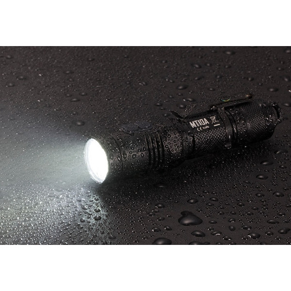 Nitecore Latarka kieszonkowa MT10A