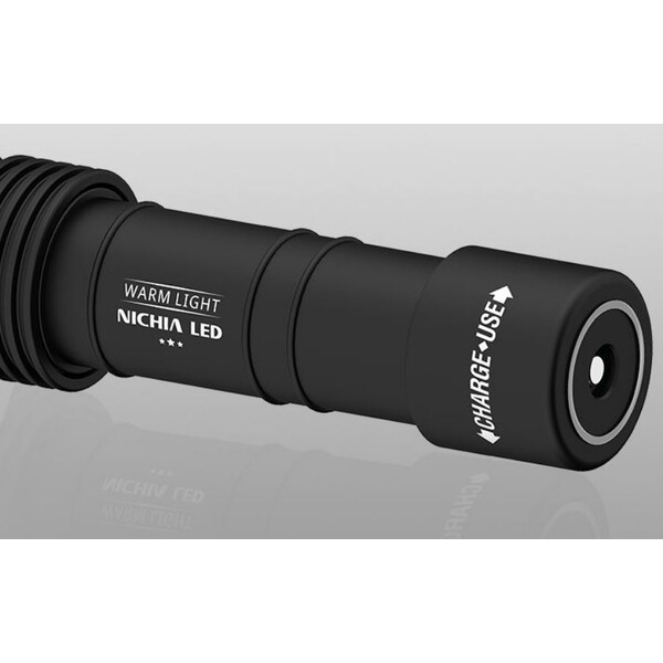 Armytek Latarka Wizard Pro Nichia Magnetlampe (warmes Licht)