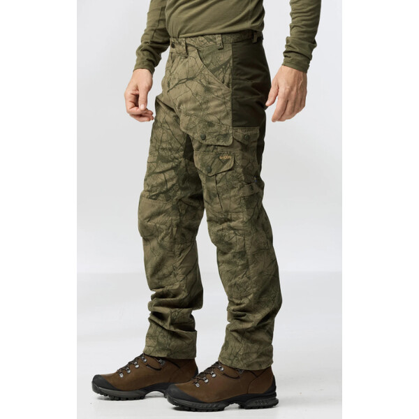 Fjällräven Spodnie myśliwskie Barents Pro M, 626-662 Green Camo-Deep Forest, 50