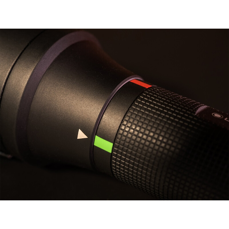 LED LENSER Latarka P6R Core QC