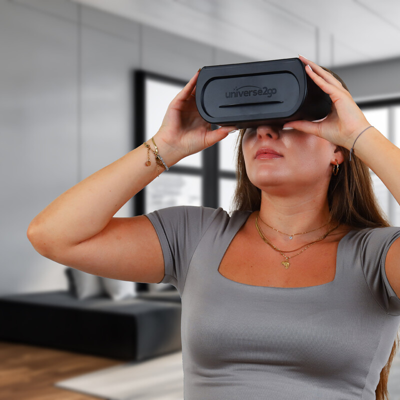 Omegon Podręczne planetarium Universe2Go+ + Sonnenfinsternisbrille Solar Safe Deluxe