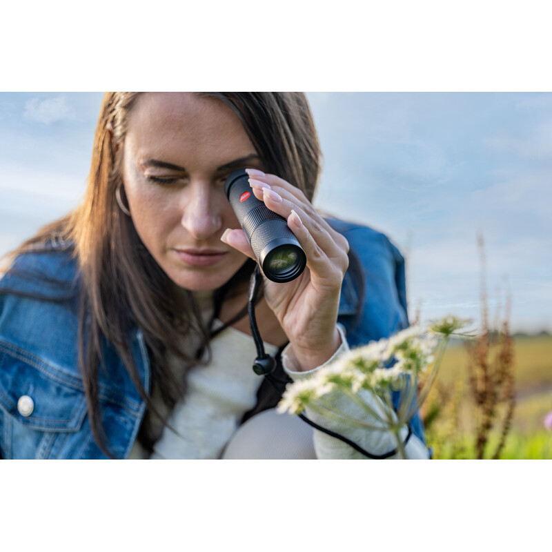 Leica Monokular Monovid 8x25 w czarnej skórzanej obudowie